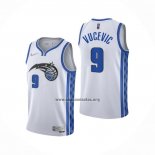 Camiseta Orlando Magic Nikola Vucevic NO 9 Earned 2020-21 Blanco