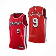Camiseta Chicago Bulls Nikola Vucevic NO 9 Ciudad 2021-22 Rojo