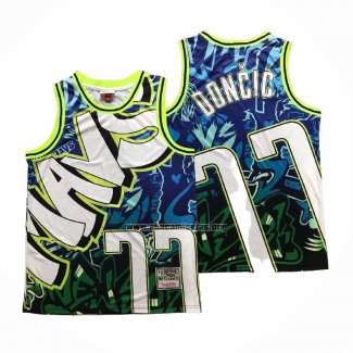 Camiseta Dallas Mavericks Luka Doncic NO 77 Mitchell & Ness Azul