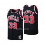 Camiseta Chicago Bulls Scottie Pippen NO 33 Mitchell & Ness 1997-98 Negro