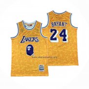 Camiseta Los Angeles Lakers Bape NO 24 Mitchell & Ness Amarillo