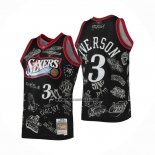 Camiseta Philadelphia 76ers Allen Iverson NO 3 Mitchell & Ness 1997-98 Tattoo Negro